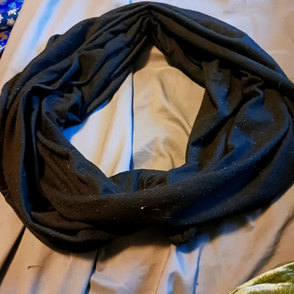 WINTER SCARF